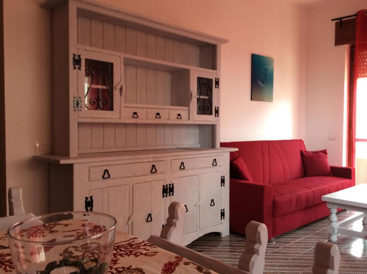 La Contessa Aparthotel Санта Тереза Галура Екстериор снимка